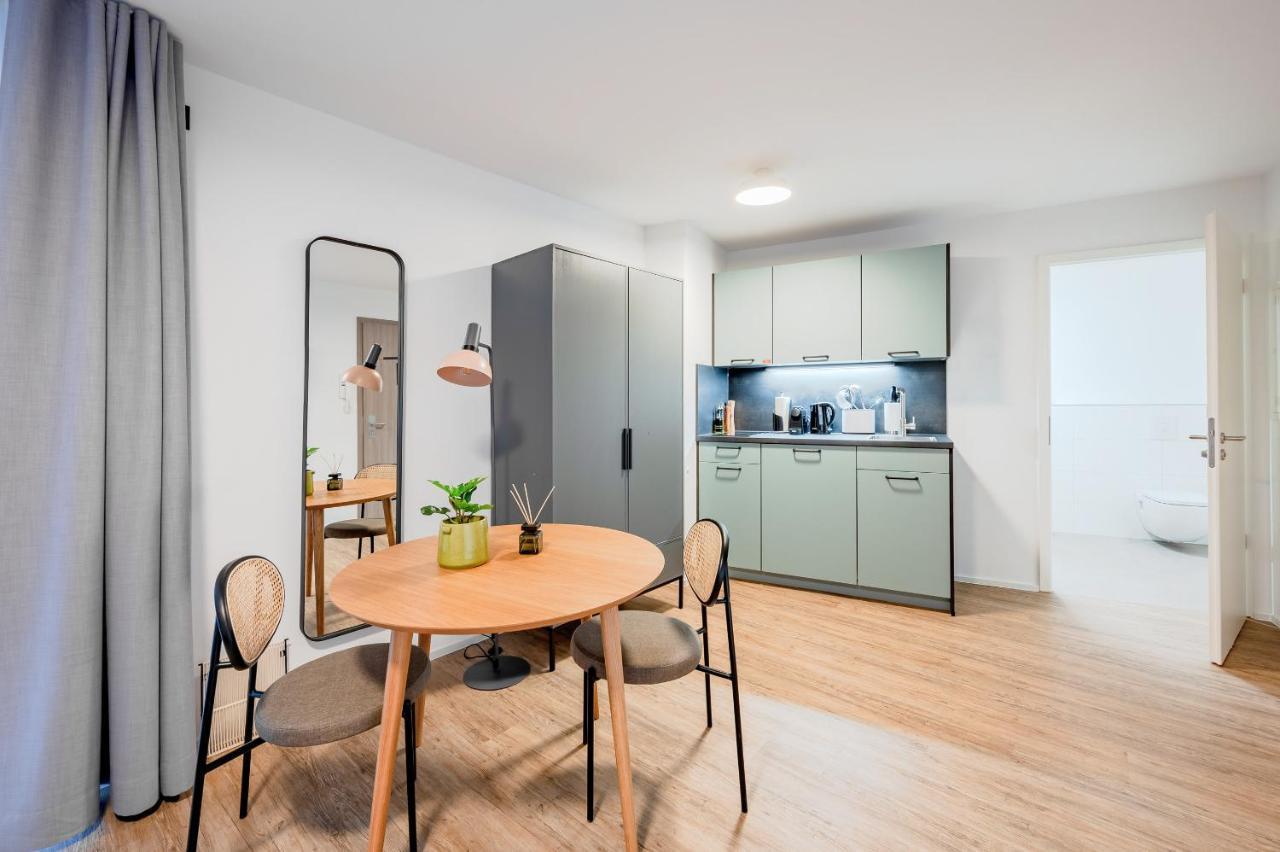 Limehome Metzingen Wilhelmstr Buitenkant foto