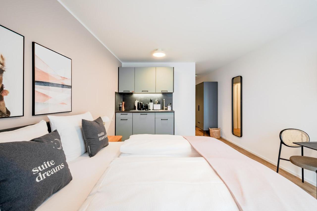 Limehome Metzingen Wilhelmstr Buitenkant foto