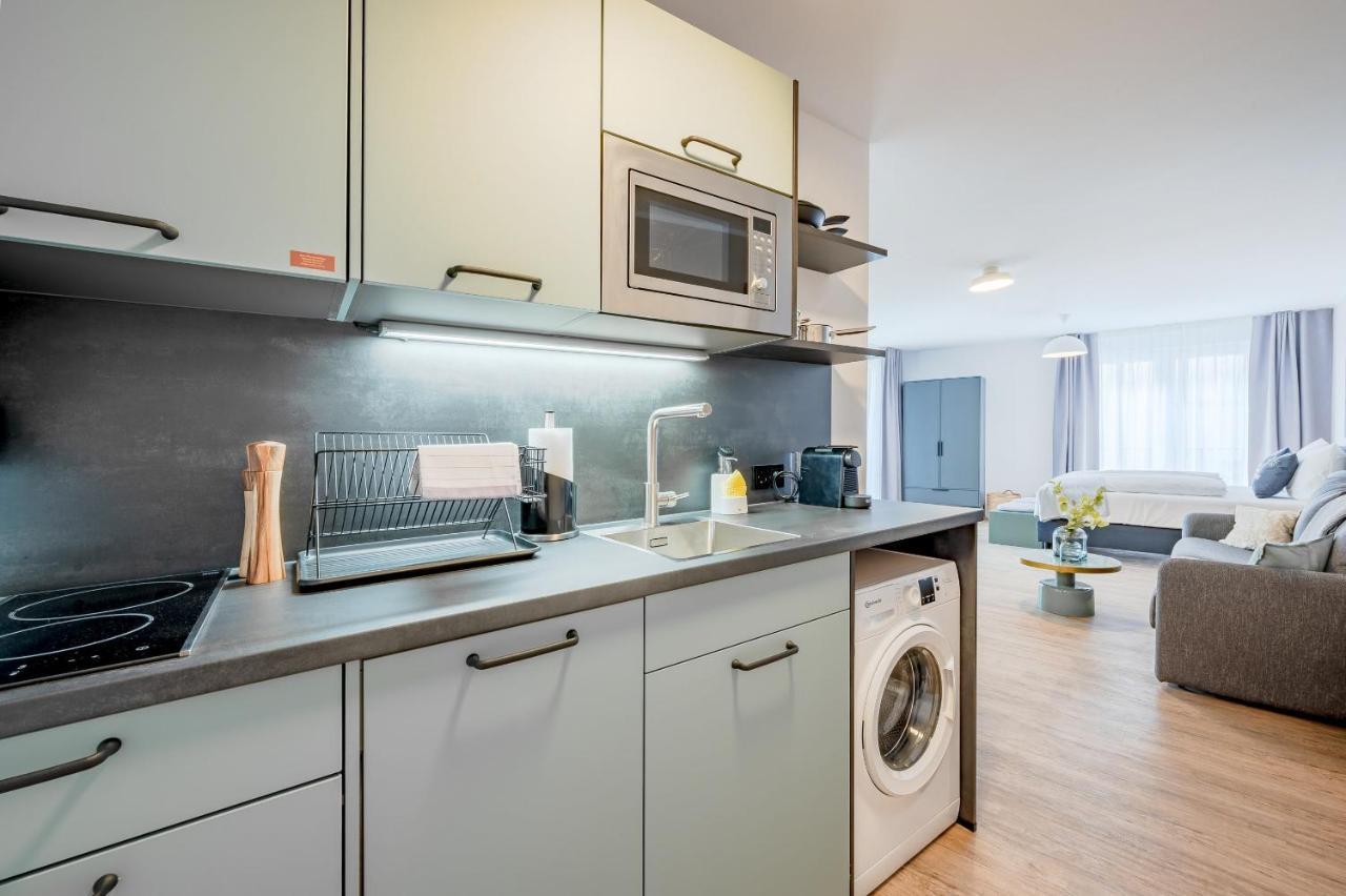 Limehome Metzingen Wilhelmstr Buitenkant foto