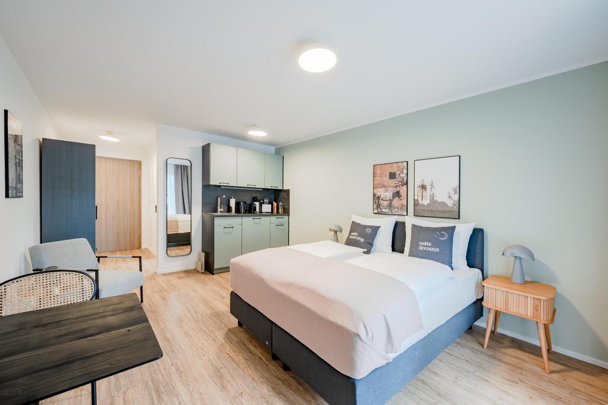 Limehome Metzingen Wilhelmstr Kamer foto